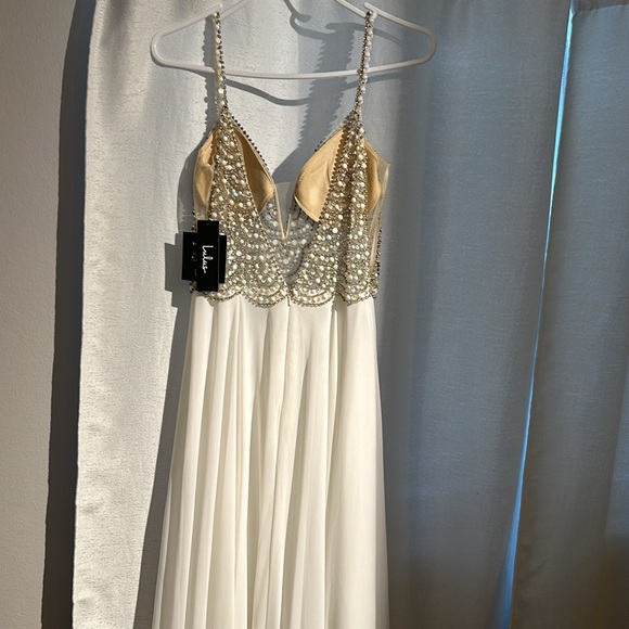 Lulus bridal dress - Picture 2 of 3